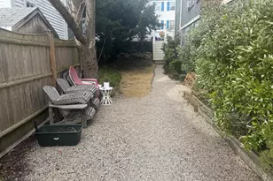 26 Summer, Marblehead, MA 01945 - Photo 28