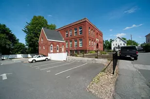 108 Harrison St, Haverhill, MA 01830 - Photo 4