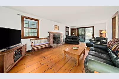 15 Forest St, Plympton, MA 02367 - Photo 12