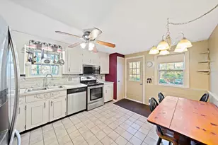 15 Forest St, Plympton, MA 02367 - Photo 6