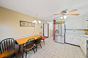 15 Forest St, Plympton, MA 02367 - Photo 4