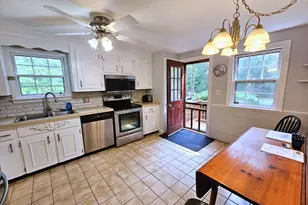 15 Forest St, Plympton, MA 02367 - Photo 6