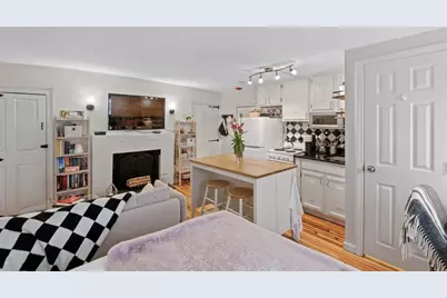 36 Joy Street #F2, Boston, MA 02114 - Photo 6