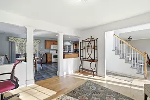 14 Mark's Ln, Freetown, MA 02717 - Photo 10