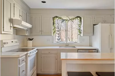 54 Old Coach Rd, Cohasset, MA 02025 - Photo 6