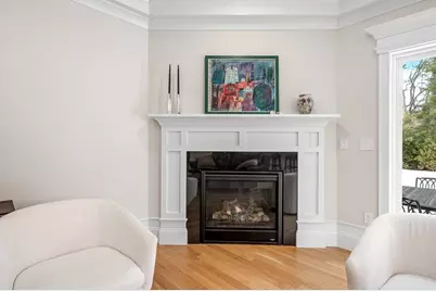 399 Hudson St #B, Northborough, MA 01532 - Photo 4