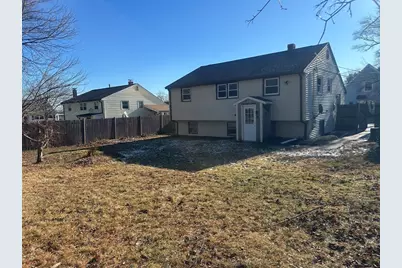 42 Pratt St, Brockton, MA 02302 - Photo 12