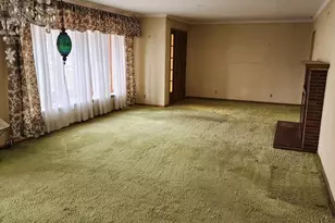 183 Lebanon Hill Rd, Southbridge, MA 01550 - Photo 18