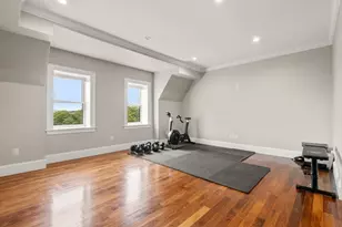 324 Tappan, Brookline, MA 02445 - Photo 6