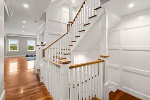 324 Tappan, Brookline, MA 02445 - Photo 8