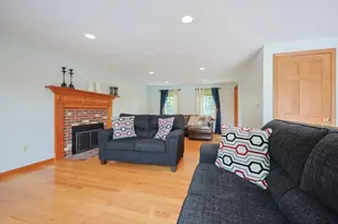 110 Cobblestone Ln, Bridgewater, MA 02324 - Photo 22