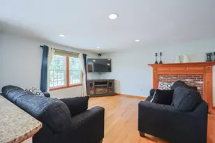 110 Cobblestone Ln, Bridgewater, MA 02324 - Photo 16