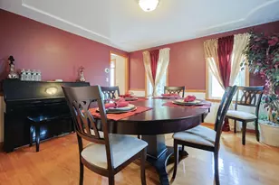 110 Cobblestone Ln, Bridgewater, MA 02324 - Photo 6