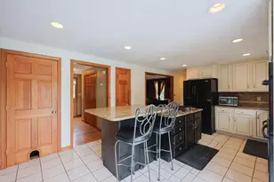 110 Cobblestone Ln, Bridgewater, MA 02324 - Photo 10