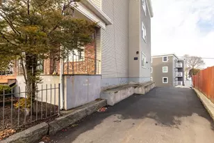 185 Lewis St, Lynn, MA 01902 - Photo 20