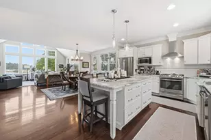 187 Rhode Island Rd, Lakeville, MA 02347 - Photo 8