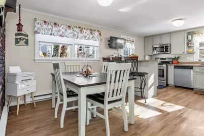 45 Middlebury St, Lawrence, MA 01841 - Photo 8