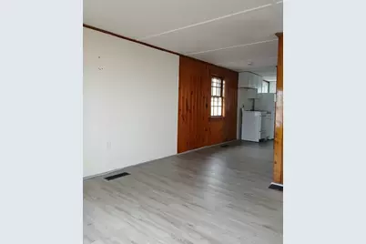 73 Longwood Ave #C, Wareham, MA 02571 - Photo 4