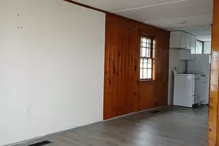 73 Longwood Ave, Wareham, MA 02571 - Photo 4