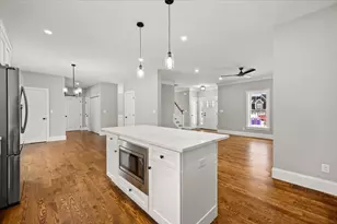 40 Austin Ct, Brockton, MA 02302 - Photo 8