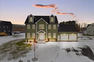 40 Austin Ct, Brockton, MA 02302 - Photo 1