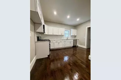 4 Arch St, New Bedford, MA 02740 - Photo 14