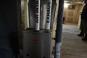 32 Wendell Pl, Springfield, MA 01105 - Photo 10