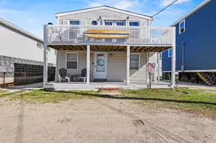 78 North End Blvd, Salisbury, MA 01952 - Photo 2