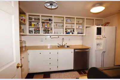 696 Summer, Rockland, MA 02370 - Photo 8