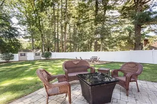 7 Glenwood Rd, Franklin, MA 02038 - Photo 6
