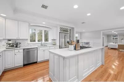 50 Village Ln, Hanover, MA 02339 - Photo 10