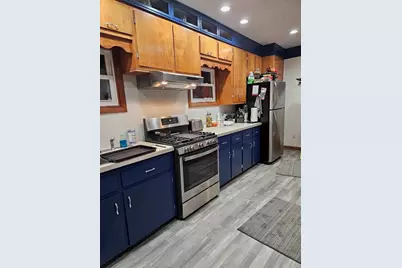 76 Church St, Fall River, MA 02724 - Photo 6