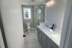 33 Hovey St, Watertown, MA 02472 - Photo 10