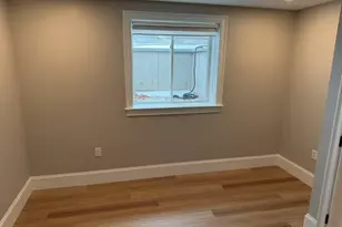 33 Hovey St, Watertown, MA 02472 - Photo 20