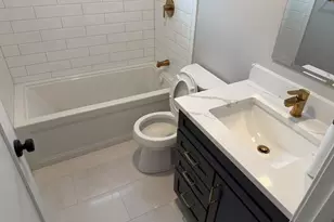 33 Hovey St, Watertown, MA 02472 - Photo 18