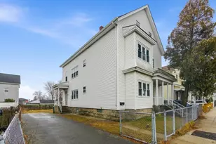 405 Warren St, Fall River, MA 02721 - Photo 24