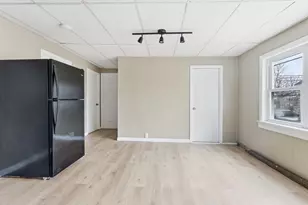 405 Warren St, Fall River, MA 02721 - Photo 6