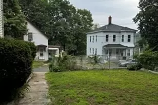 20 Temple St, Fitchburg, MA 01420 - Photo 24