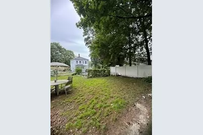 20 Temple St #1, Fitchburg, MA 01420 - Photo 4