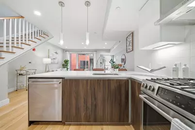 260 Beacon St #204, Somerville, MA 02143 - Photo 10