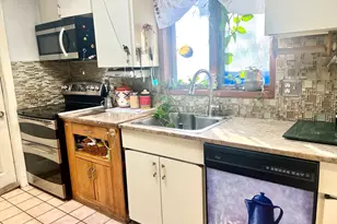 7 Ballydrain Rd, Framingham, MA 01701 - Photo 8