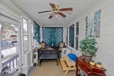 41 Embury St, Springfield, MA 01109 - Photo 34