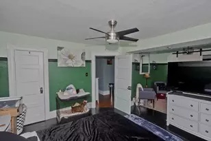 41 Embury St, Springfield, MA 01109 - Photo 18