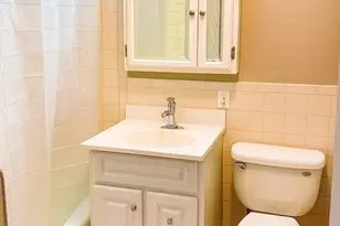 39 Pleasant St, Northborough, MA 01532 - Photo 12