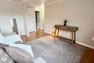 39 Pleasant St, Northborough, MA 01532 - Photo 4