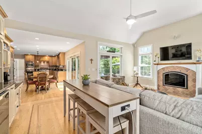 63 High St, Shrewsbury, MA 01545 - Photo 20