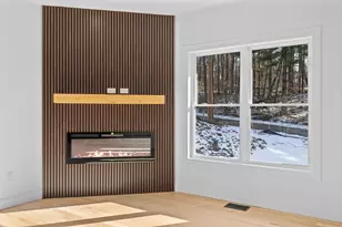 36 Jade Hill Rd, Auburn, MA 01501 - Photo 8