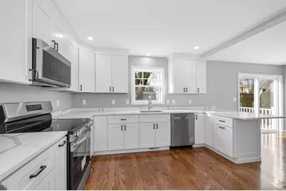 26 July, Lowell, MA 01850 - Photo 18