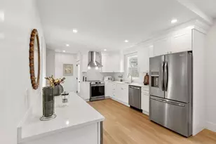 7 Bennett St, Medford, MA 02155 - Photo 12