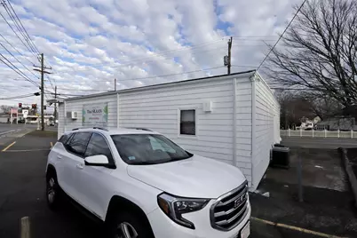 597 Dartmouth St #AB, Dartmouth, MA 02748 - Photo 26